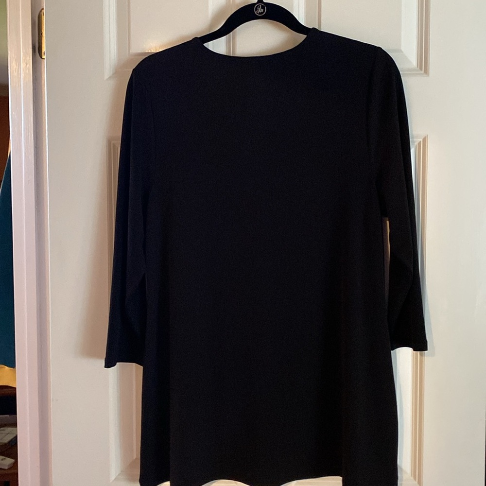 TUNIC - Picture 4 of 5